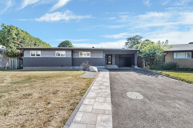 12 Largo Crescent, Meadowlands - Crestview and Area