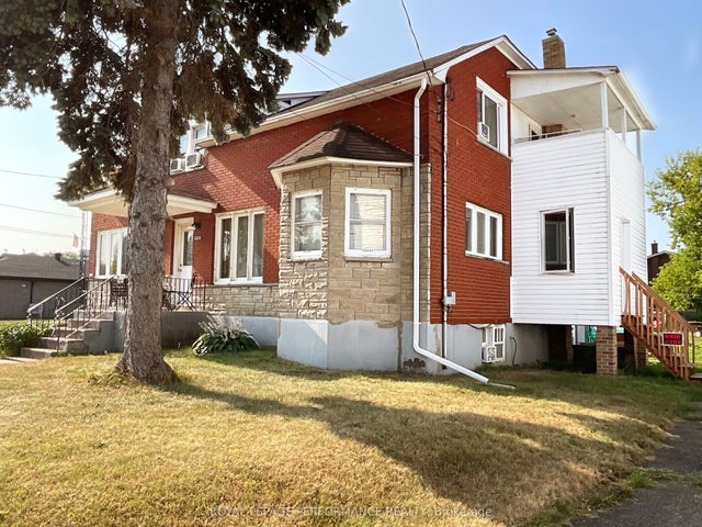 1312-1314 Main Street E, Hawkesbury