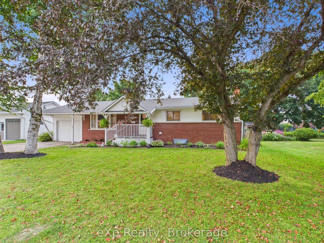 32 Centennial Street, Arran-Elderslie
