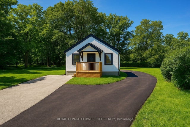 4509 White Oak Road, London South