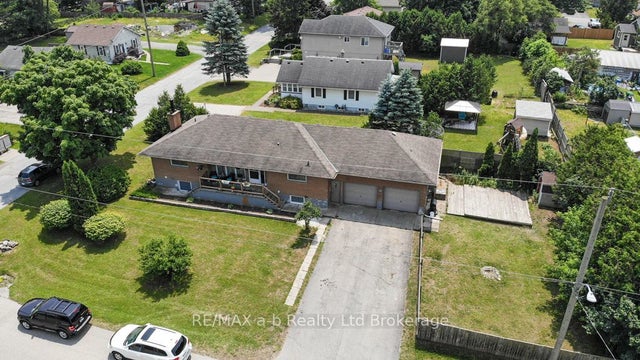 9 Duncan Street, Tillsonburg