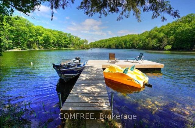 199 West Devil Lake Lane, Frontenac