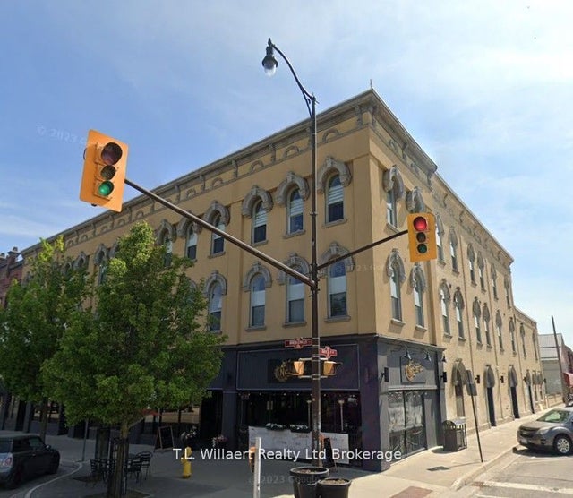 17 Brock Street W 207, Tillsonburg