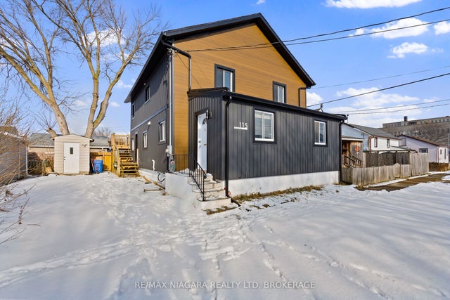 115 Kinnear Street, Port Colborne