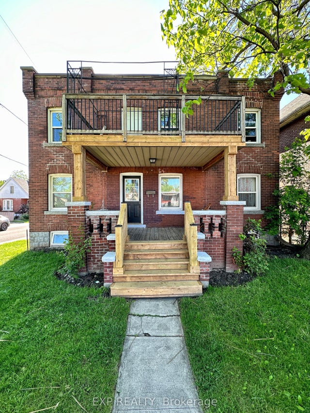 140 Gage Avenue N, Hamilton
