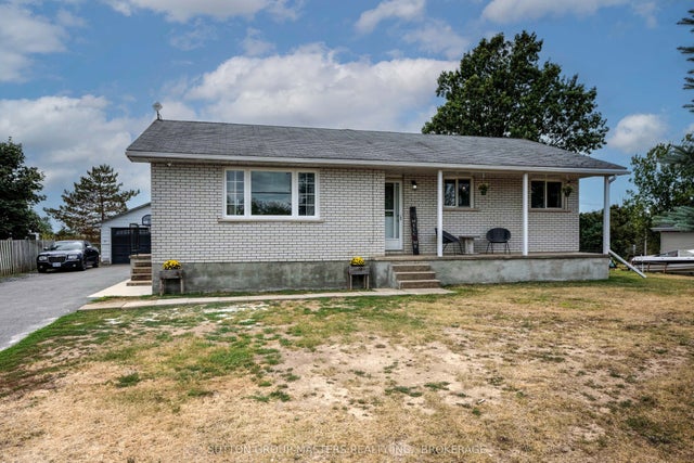 2688 County Road 6 Road, Stone Mills