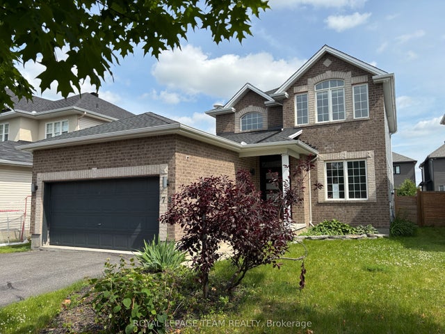 78 Friendly Crescent, Stittsville - Munster - Richmond