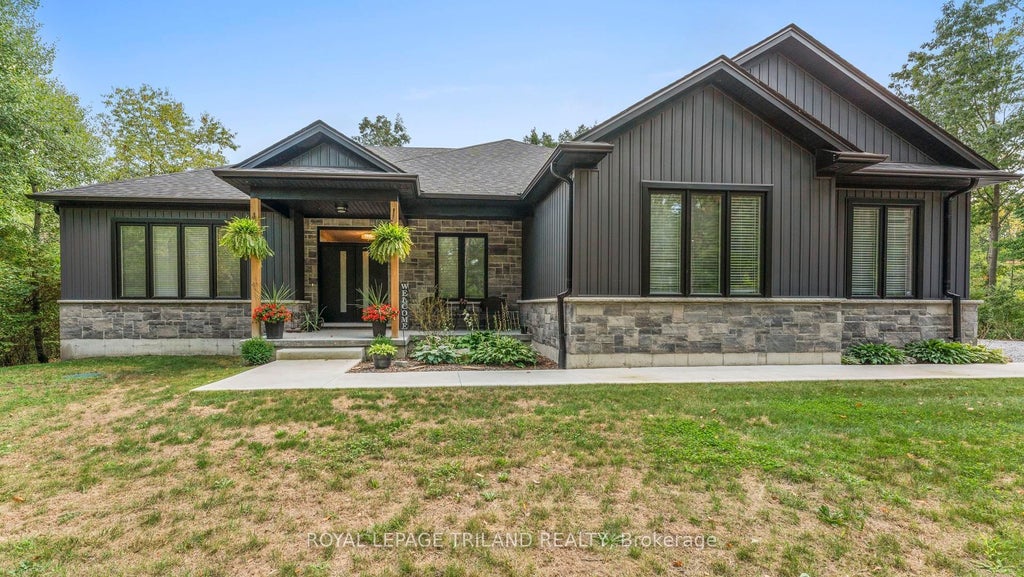 8443 Goosemarsh Line, Lambton Shores