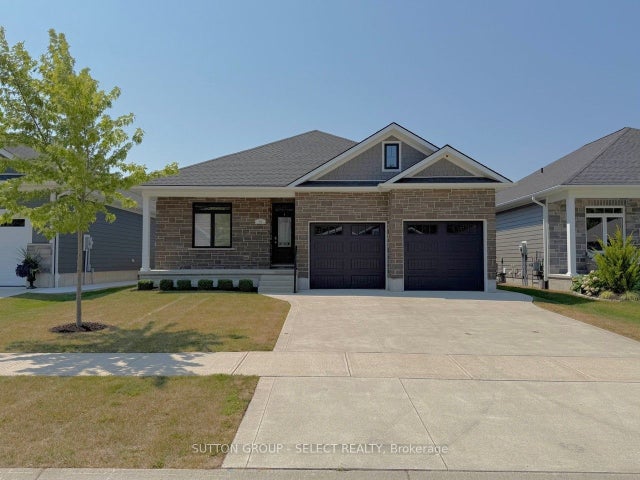 58 Deerfield Road, Lambton Shores