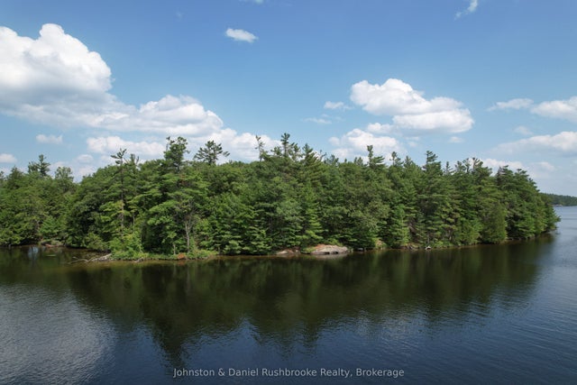 2 Island 24lm (denison) N/a, Gravenhurst