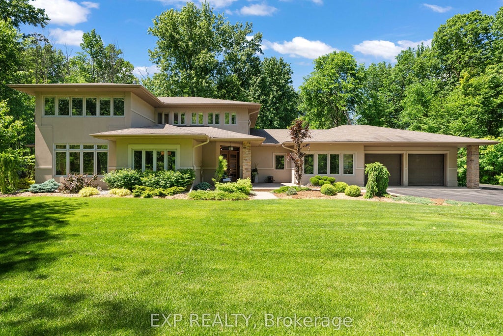 5759 Queenscourt Crescent, Manotick - Kars - Rideau Twp and Area