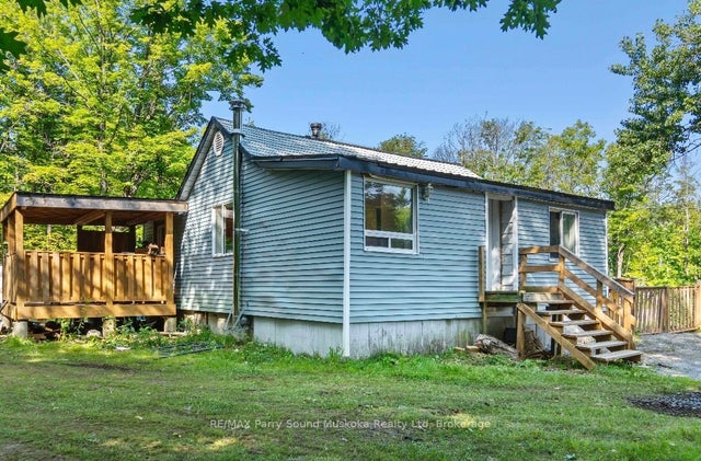 288 Rankin Lake Road, Seguin