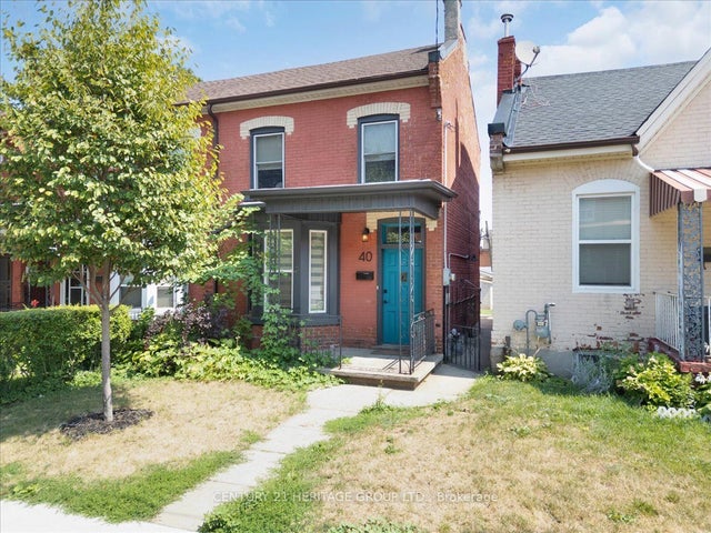 40 Emerald Street N, Hamilton