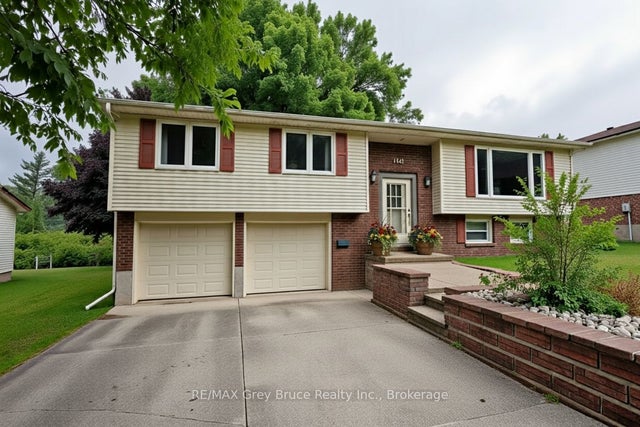 260 8th A Avenue E, Owen Sound