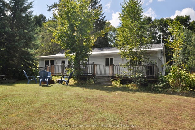 1116 592 Highway N, Perry