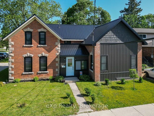 594 10th A Street W, Owen Sound