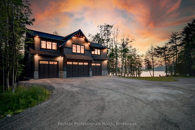 1054 Brydons Bay Road, Gravenhurst