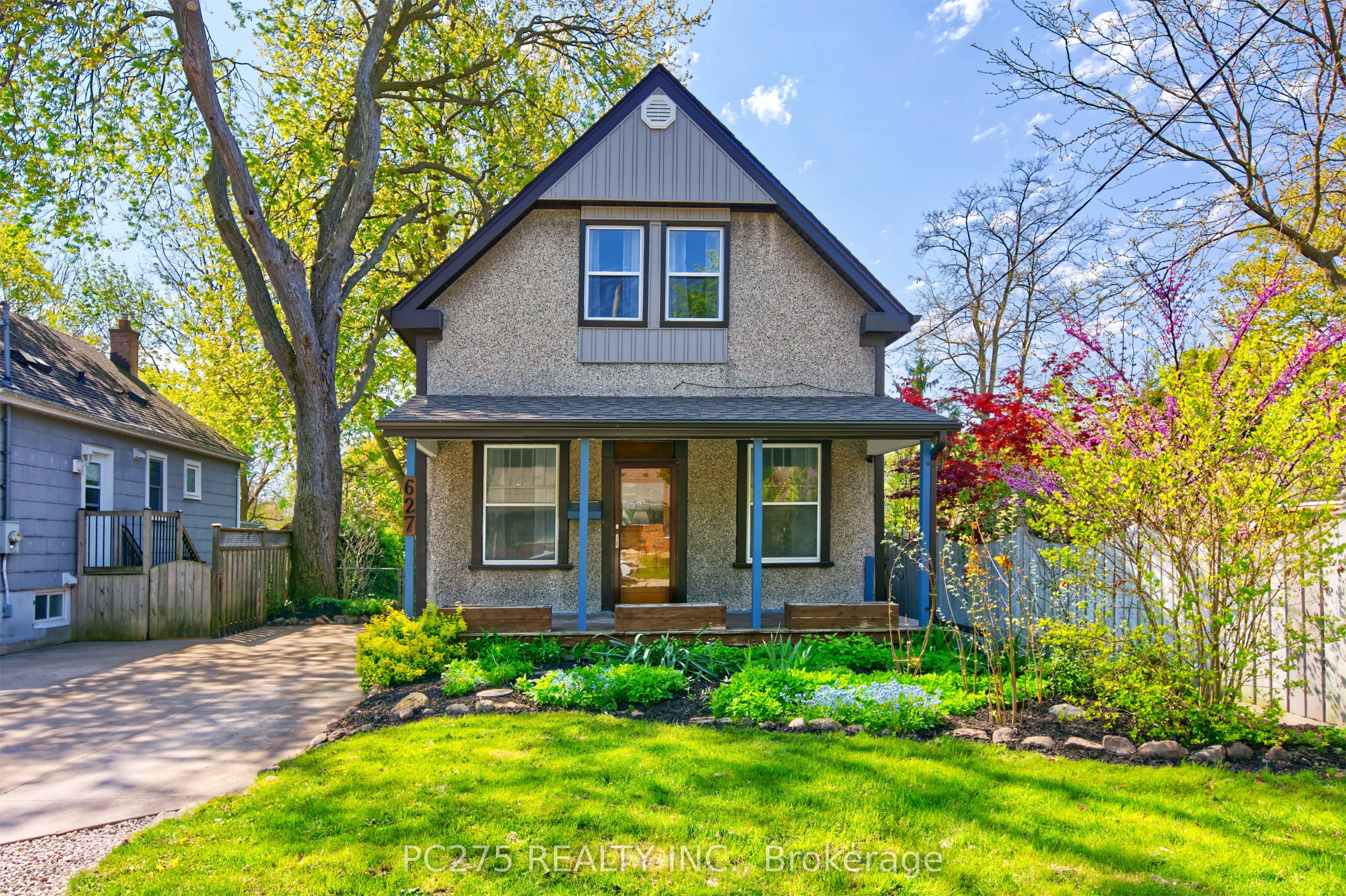 Photo of Listing #X12350609