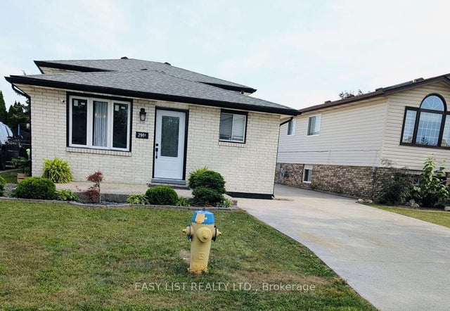 2901 Robillard Crescent, Windsor