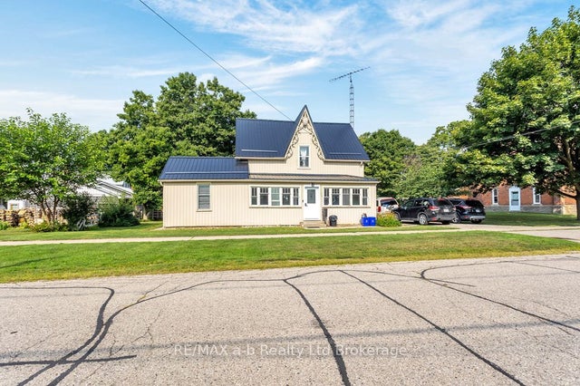 11981 Whittaker Road, Malahide