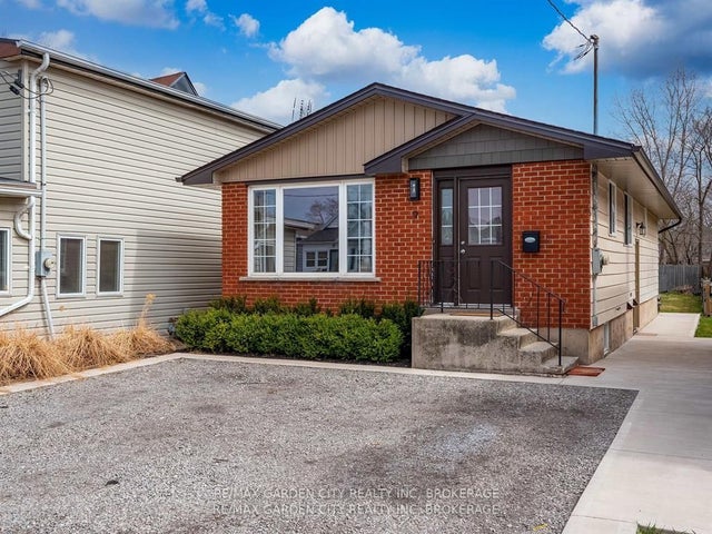 9 Churchill Street, St. Catharines