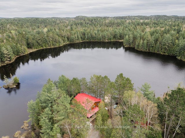 6131 Highway 11 Highway N, Temagami