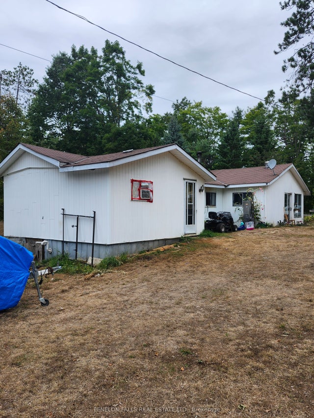 1172 Crystal Lake Road, Trent Lakes
