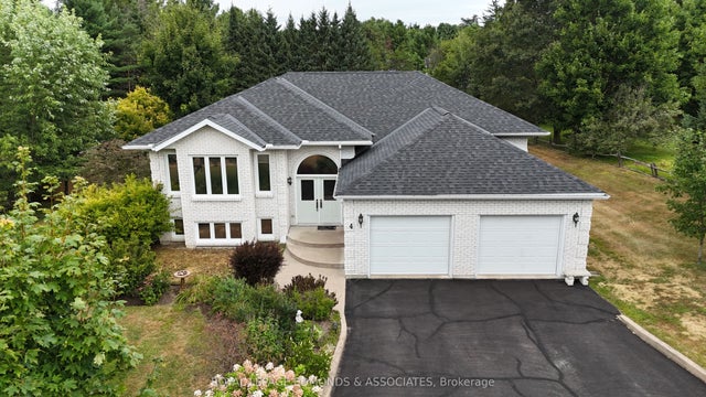 4 Jamie Crescent, Petawawa