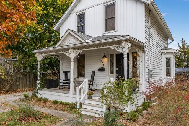 374 Ontario Street, Grimsby