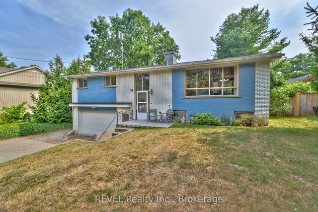 268 Canboro Road, Pelham