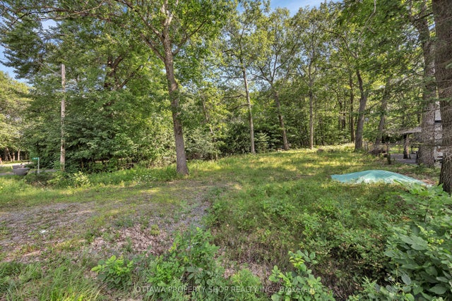 675 Bayview Drive, Constance Bay - Dunrobin - Kilmaurs - Woodlawn