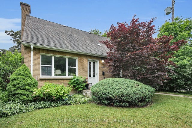 685 Strathmeyer Street, London East