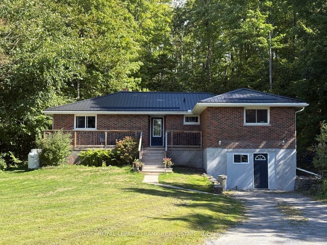 878 Payne Line Road, Douro-Dummer