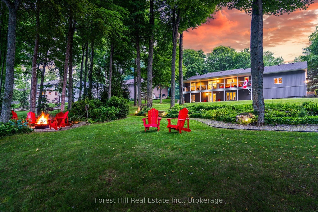 227 Peters Crescent, Grey Highlands