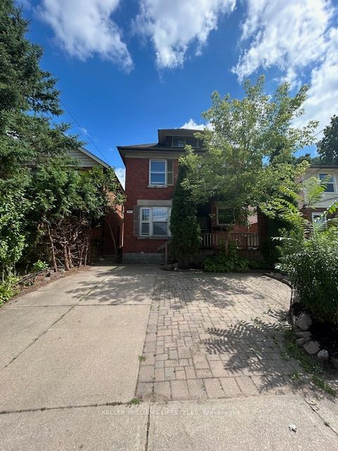 669 Lorne Avenue Lower, London East