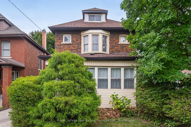 21 Paisley Avenue S, Hamilton