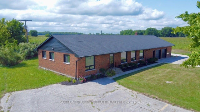 101 Broadway Street, Lambton Shores