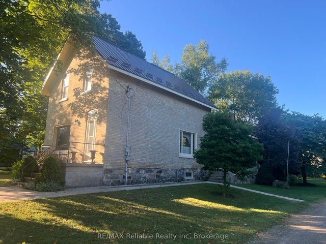 293 Drummond Street, North Huron