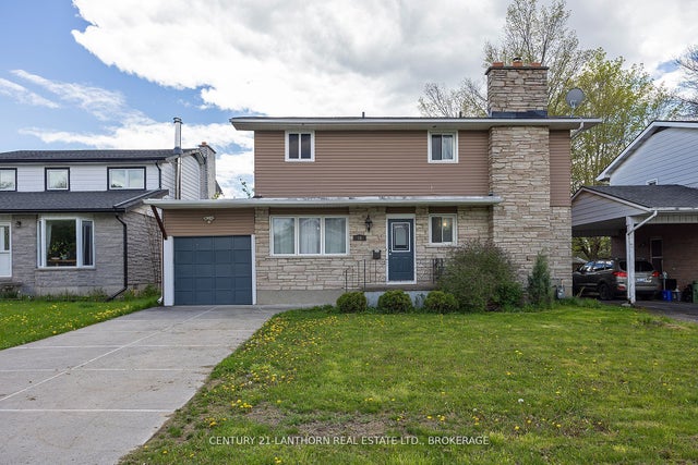 58 Cliff Crescent, Kingston
