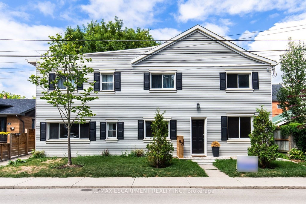 92 Pearl Street S, Hamilton