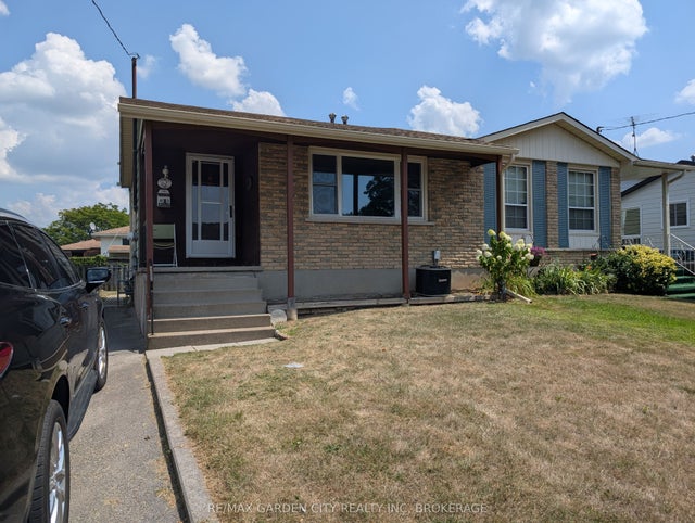 62 Allan Drive, St. Catharines