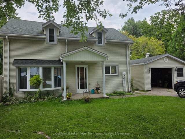 233 Queen Street S, Arran-Elderslie