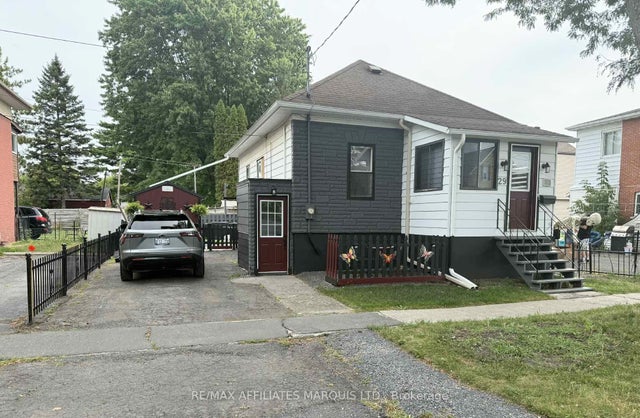 29 Seymour Avenue, Cornwall