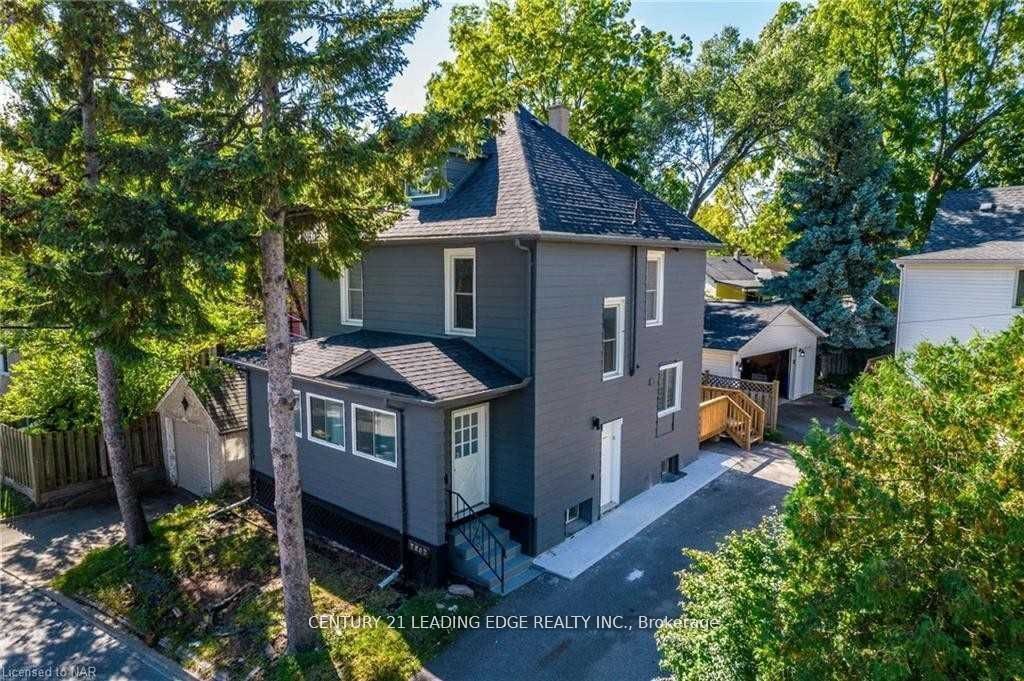 5595 Wesley Place, Niagara Falls