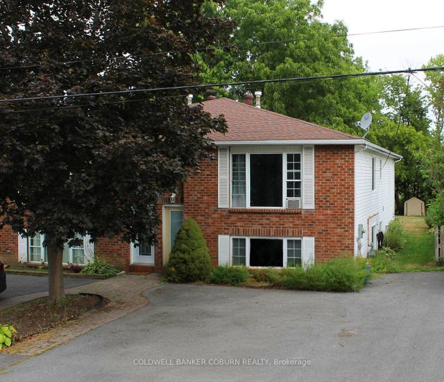 50 B Fifth Street W, South Dundas