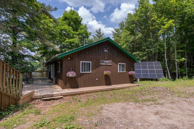 313 Raccoon Lake Trail Road, Addington Highlands