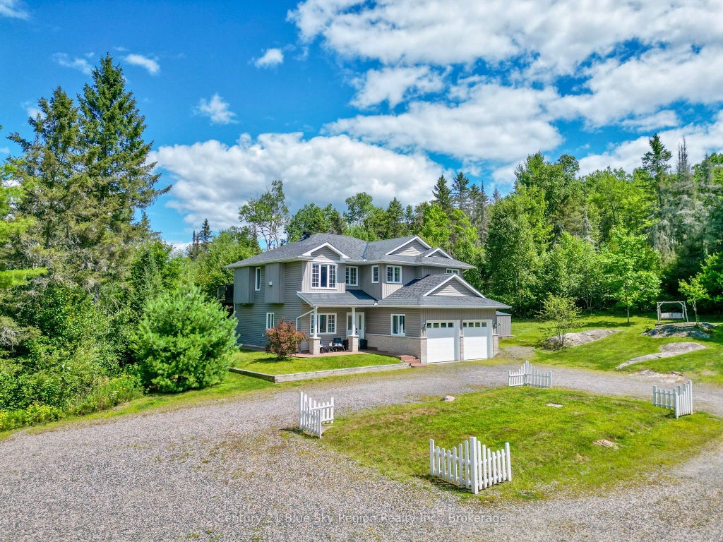 1355 Highway 94 N/a, East Ferris