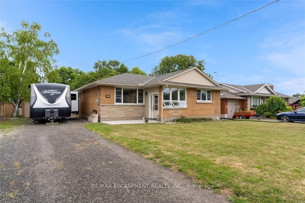 5073 Charles Street, Lincoln