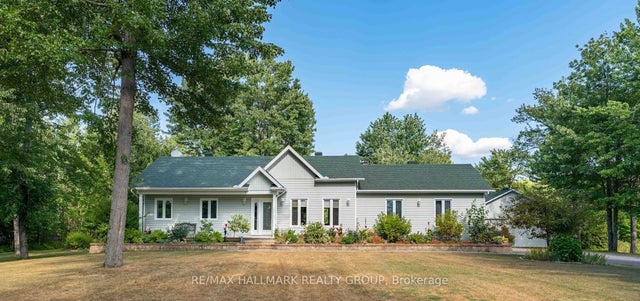 284 County 19 Road, Alfred and Plantagenet