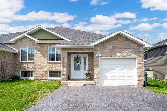101 French Avenue, South Stormont